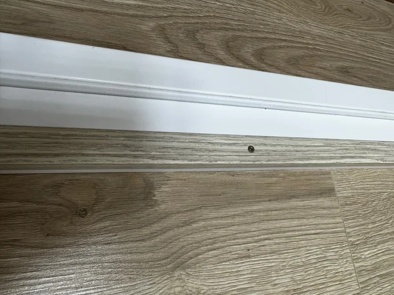 Порог угловой ПУ 01.900.086 Пробка