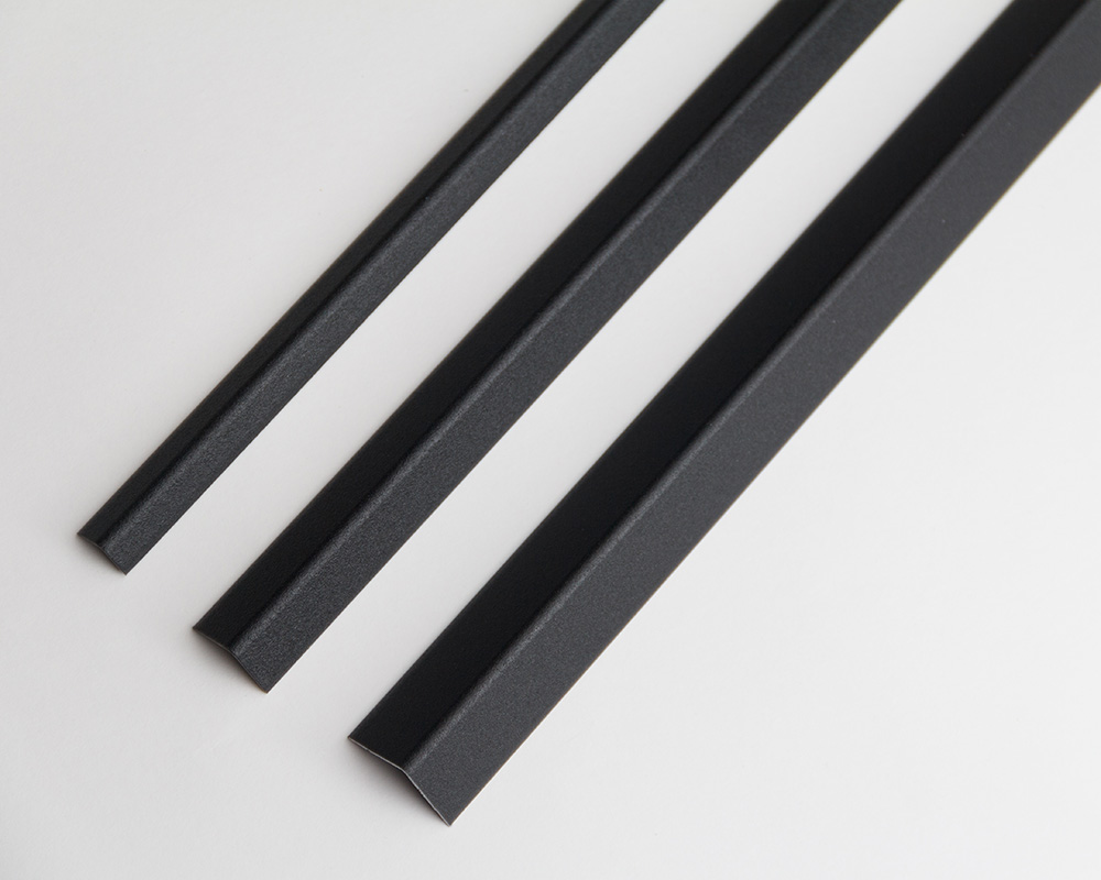 Угол наружный алюминиевый УО 18-27.2700.02л