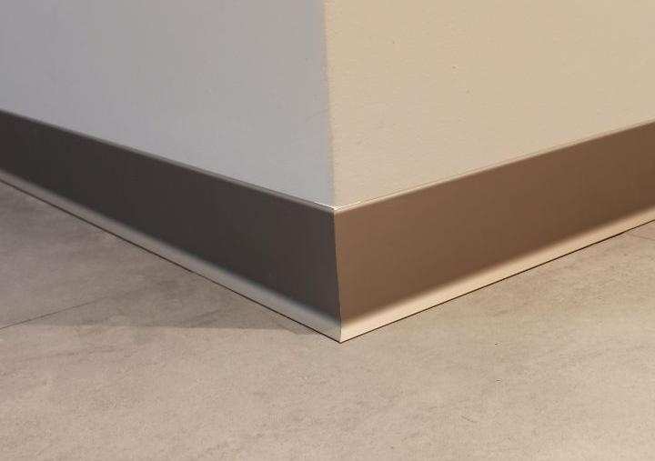 Плинтус алюминиевый Волшебная Палочка 40мм 3,0м Шампань матовая