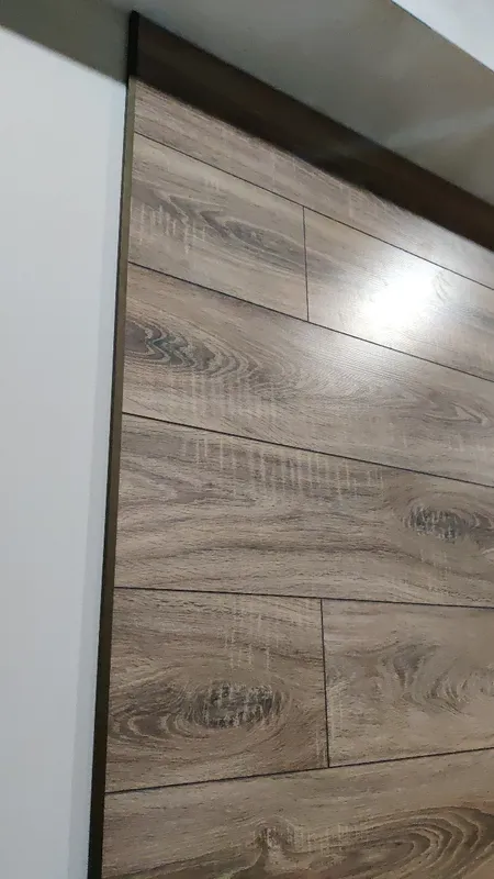 Угол наружный алюминиевый УО 04-27.2700.042л