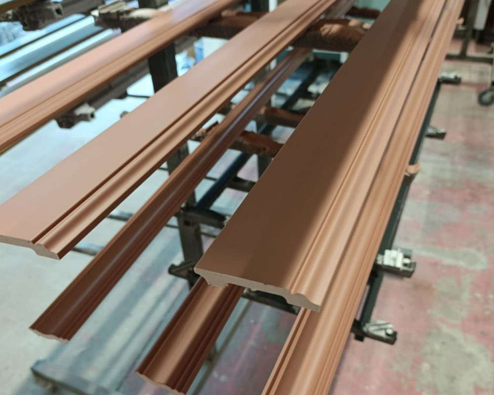 Плинтус NMC FO1 Wallstyl 120*15*2000. Окраска включена в стоимость