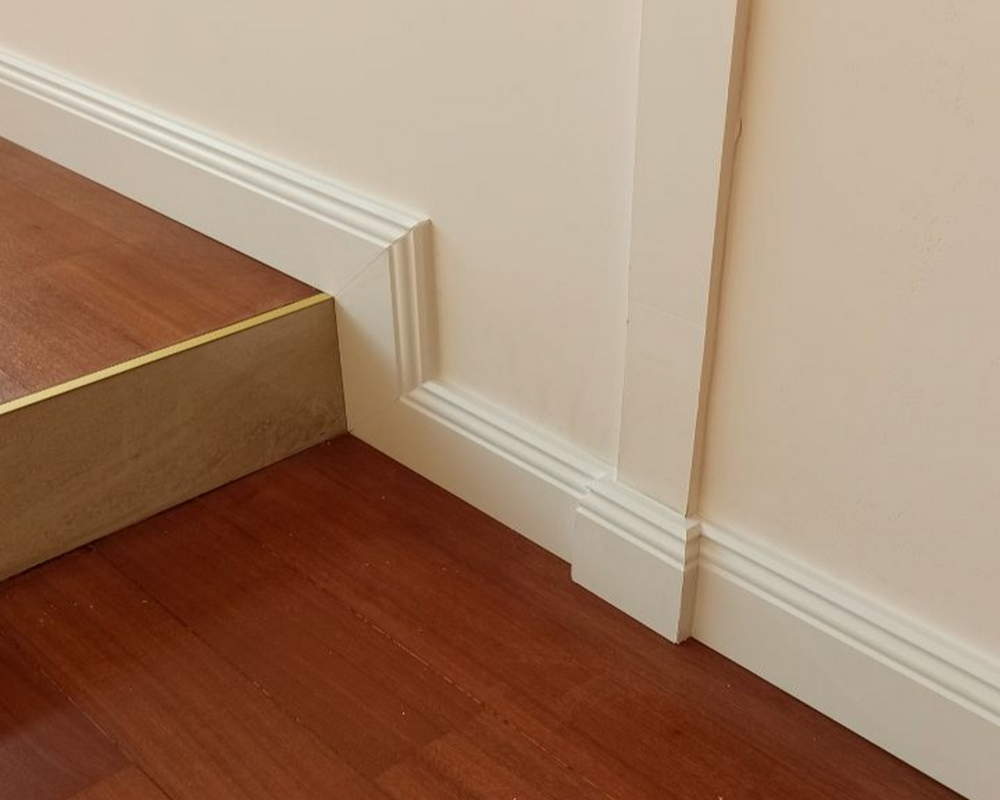 Плинтус ХДФ Dollken Cubu Hamburg Style 80мм х 2,5 м 5012 Белый