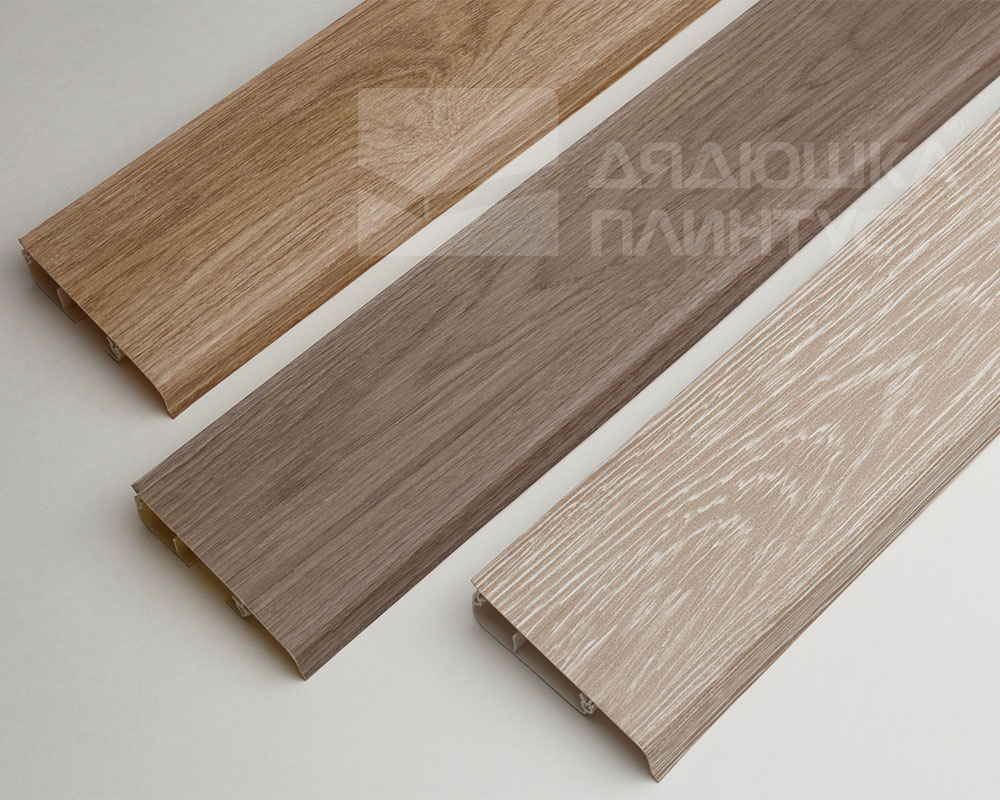 Плинтус ПВХ Salag Lima 72мм 2,5м. Дуб Бурбон натур