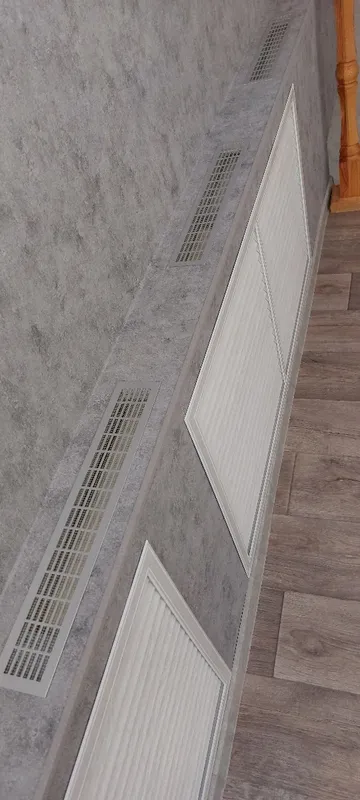 Угол декоративный Уп 06-27.2700.555 (20х20 мм)