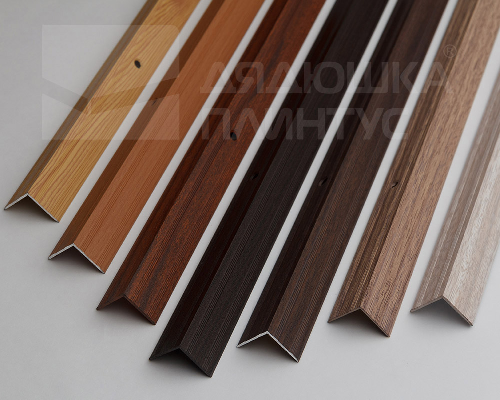 Порог угловой ПУ 05.2700.295 Дуб венге