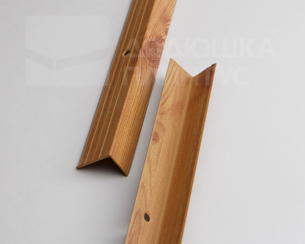 Порог угловой ПУ 05-1.2700.288 Орех