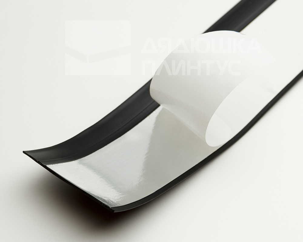 Плинтус эластичный на клеевой основе ПВХ Dollken WLK50 50мм х 15мм. 0138 Светло-серый