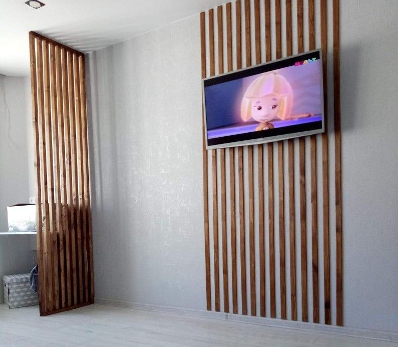 Молдинг из полистирола высокой плотности HI-WOOD LB40 BR490 40х20ммх 2,7м