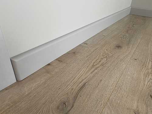 Плинтус МДФ Лука Пл 100-1МДФ.2700.Point line 24062 Айс грей