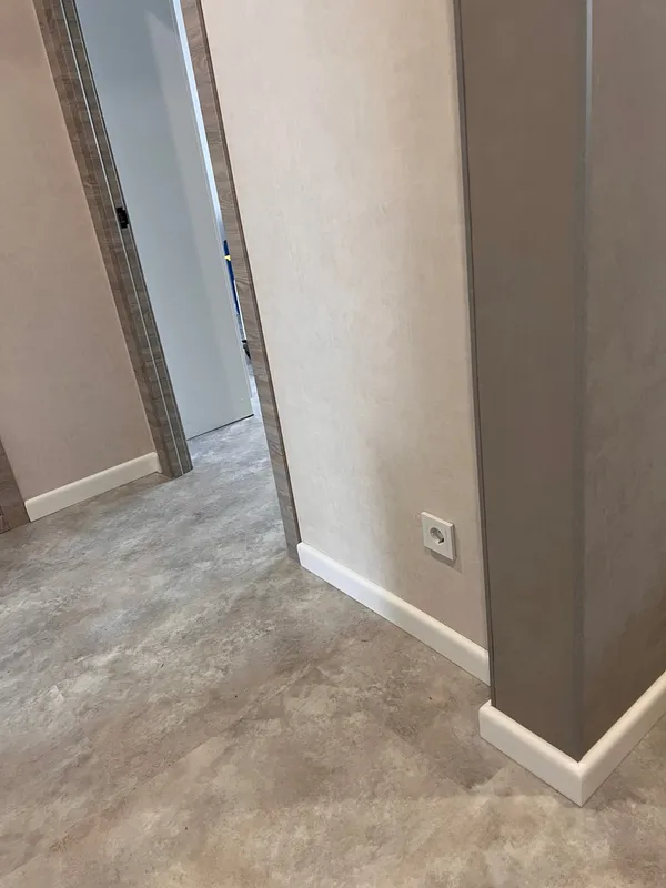 Угол декоративный Уп 06-27.2700.558 (20х20 мм)