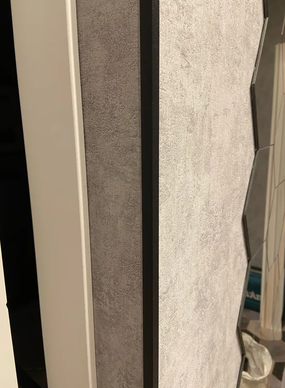 Профиль угловой Волшебная палочка MSUP 01-27.2700.15 10*10мм 2,7м Черный