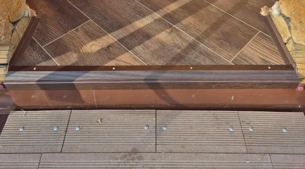 Порог угловой ПУ 02.900.04л Бронза