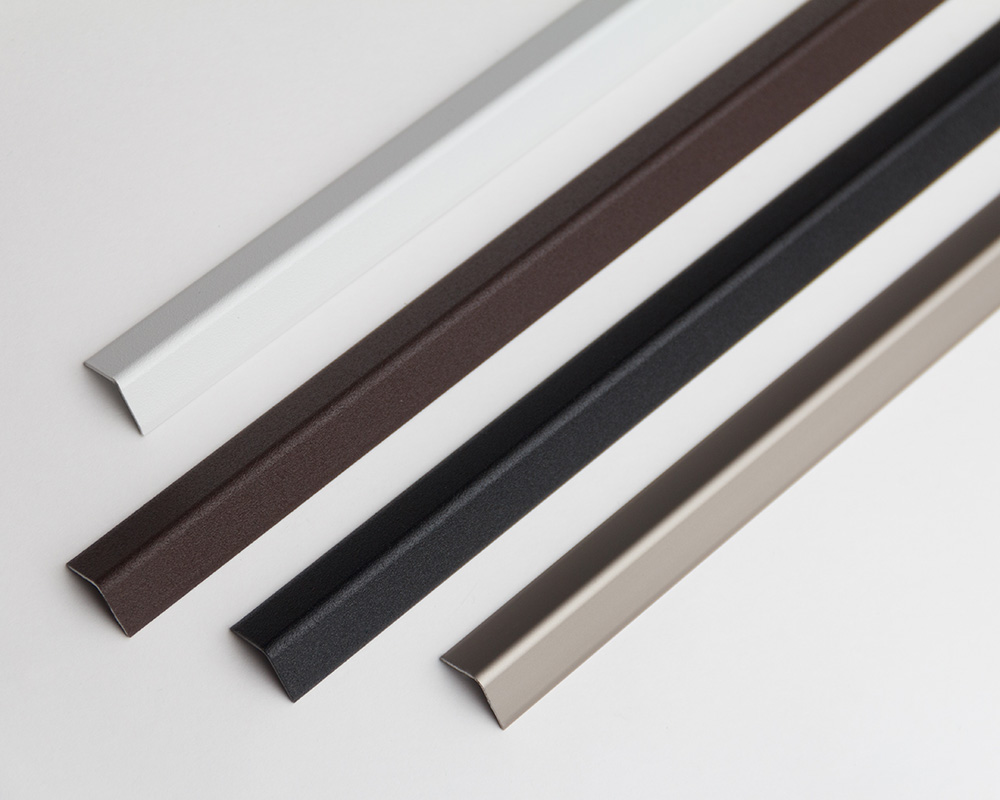 Угол наружный алюминиевый УО 04-27.2700.057