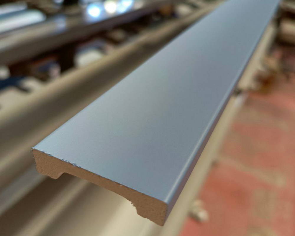 Плинтус полистирол Волшебная Палочка MSPOL 106 70*12*2000 Окраска включена в стоимость