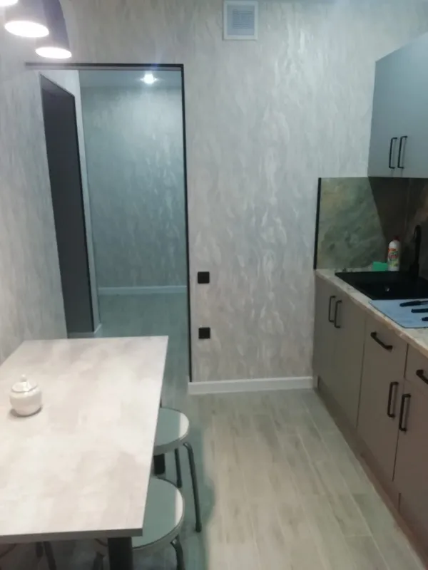 Угол наружный алюминиевый УО 04-27.2700.056