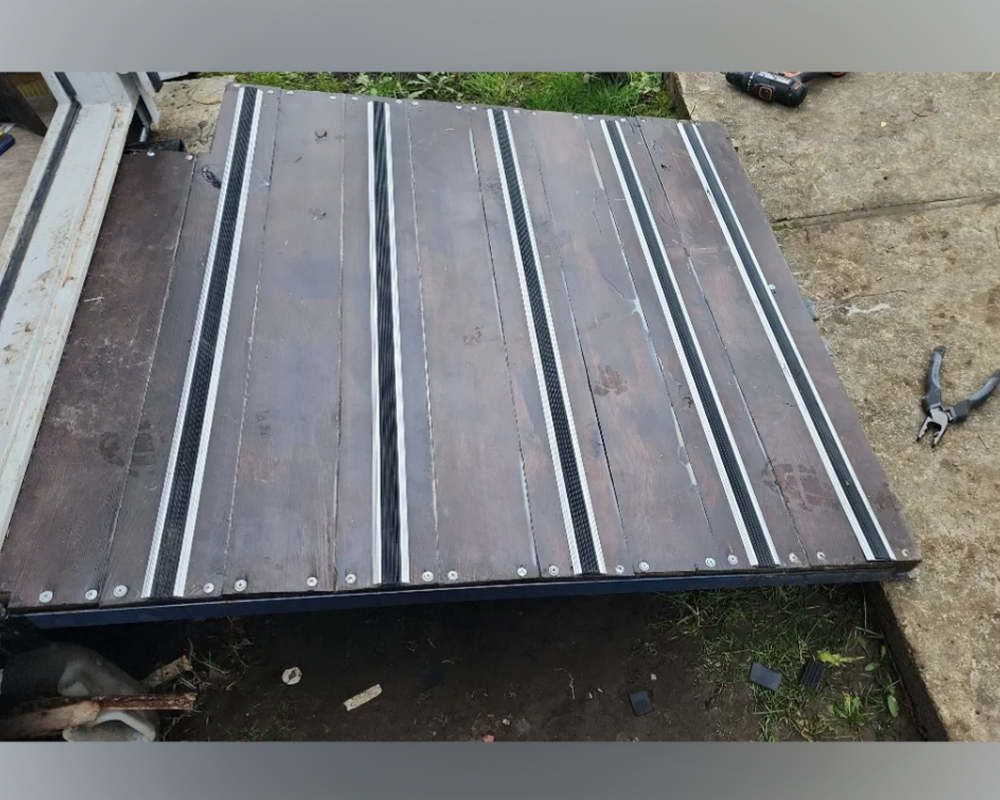 Порог одноуровневый ПС 08.2700.03 Шоколад